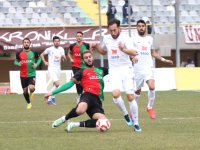 Karşıyaka, Bandırmaspor'la yenişemedi...