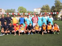 Karşıyaka Belediyesi birimler arası futbol turnuvası başladı