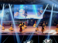 Karşıyaka Belediyesi folklorde Dünya sahnesinde...