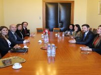 Karşıyaka Belediyesi heyeti Macaristan'da...