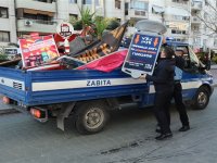 Karşıyaka Belediyesi kaldırım işgaline savaş açtı