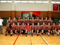 Karşıyaka Belediyespor'a 75 fark!..