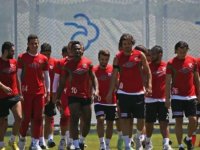 Karşıyaka bilet telaşına düştü