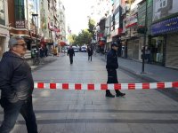 Karşıyaka Çarşı'da bomba paniği...