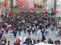 Karşıyaka Çarşısı yenileniyor...