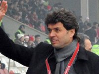 Karşıyaka Cihat Arslan ile görüştü...