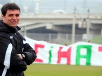 Karşıyaka Cihat Arslan ile yollarını ayırdı