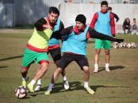 Karşıyaka devre arasına 3 puanla girmek istiyor...