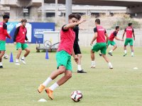 Karşıyaka, Esenler Erokspor'u konuk ediyor