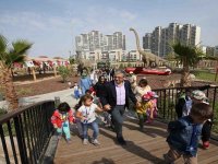 Karşıyaka Evrensel Çocuk Müzesi’ne ziyaretçi akını sürüyor...