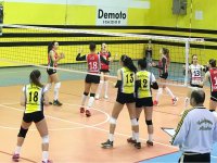 Karşıyaka filede Alaşehir'i geçti