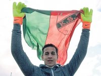 Karşıyaka kaleci Erhan'a ödeme yaptı, serbest bırakmadı...