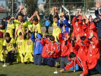 Karşıyaka Kaymakamlık Turnuvası'nda şampiyonlar belli oldu