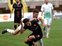 Karşıyaka, Kırklarelispor'la berabere kaldı