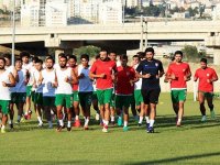 Karşıyaka Menemen Belediyespor ile oynuyor