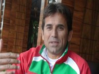 Karşıyaka Murat Sır'ın sözleşmesini fesh etti