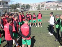 Karşıyaka, Ofspor deplasmanında