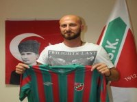 Karşıyaka Papadopulos'a imzayı attırdı