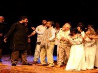 Karşıyaka, Sivas'ı tiyatro ile anıyor