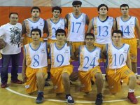 Karşıyaka Starları gençleriyle lige katılıyor...