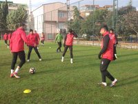 Karşıyaka, Sultanbeyli deplasmanında