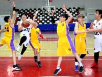 Karşıyaka TAKEV final grubuna yükseldi