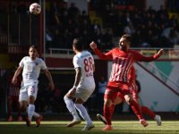 Karşıyaka tek golle kaybetti...