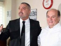 Karşıyaka tekrar Erdal Acar'a gitti