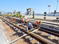 Karşıyaka tramvayında iki önemli karar