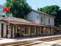 Karşıyaka Tren İstasyonu’nu özelleştirme ihalesi iptal edildi