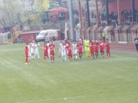 Karşıyaka üç puanı 5 golle aldı