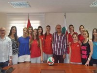 KARŞIYAKA VOLEYBOL TAKIMINDA İÇ TRANSFER TAMAM...