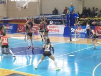 Karşıyaka Yeşilyurt'u İstanbul'da yendi... 