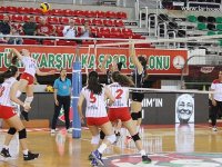 Karşıyaka yıldız kızlarda Türkiye Şampiyonası Finallerine kaldı... 