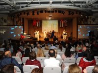 Karşıyaka'da 1 Mayıs'ta latin rüzgarı esti