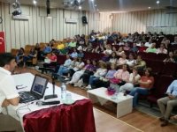 Karşıyaka'da akademisyenler eğitimcilerle buluştu