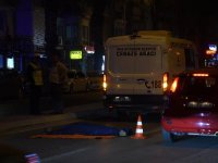 Karşıyaka'da arabanın çarptığı yaşlı adam yaşamını yitirdi