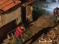 Karşıyaka'da baltalı saldırı