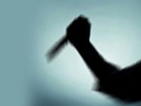 Karşıyaka'da bıçaklı kavga...