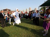 Karşıyaka'da çocuklara nostaljik eğlence