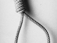 Karşıyaka'da emekli astsubay intihar etti