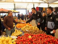 Karşıyaka'da etiket hilesine zabıta engeli