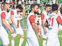 Karşıyaka’da forma reklamı krizi…