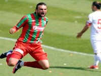 Karşıyaka’da gergin bekleyiş…