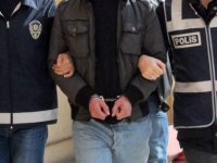 Karşıyaka'da hırsızlık yapan iki kişi yakalandı