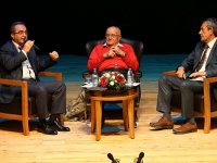 Karşıyaka’da “Hukuk ve Demokrasi” panelinde Tezcan ve Kazan konuştu...