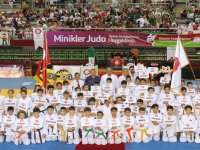 Karşıyaka’da judo şöleni başladı