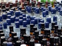 Karşıyaka'da kaçak içki yakalandı