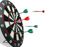 Karşıyaka'da Kurumlar Dart Şampiyonası düzenlendi