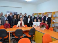 Karşıyaka'da muhteşem kütüphane açılışı